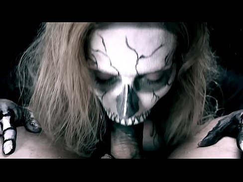 ❤️ ສາວ Demon ດູດ cock ກັບປາກສີດໍາຂອງນາງແລະກືນ cum. ❌ ວິດີໂອເພັນ ທີ່ lo.ttsex.ru ☑